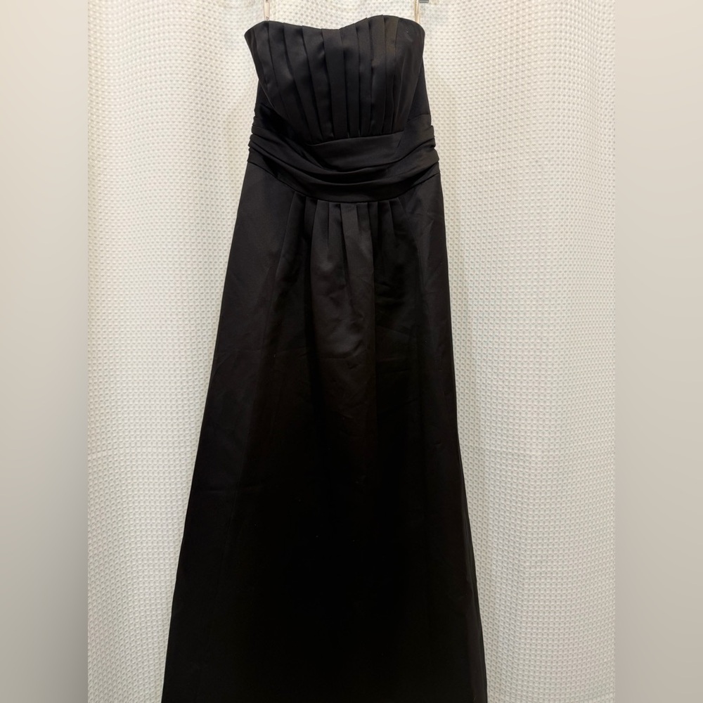 David's Bridal Classic Black Strapless Dress